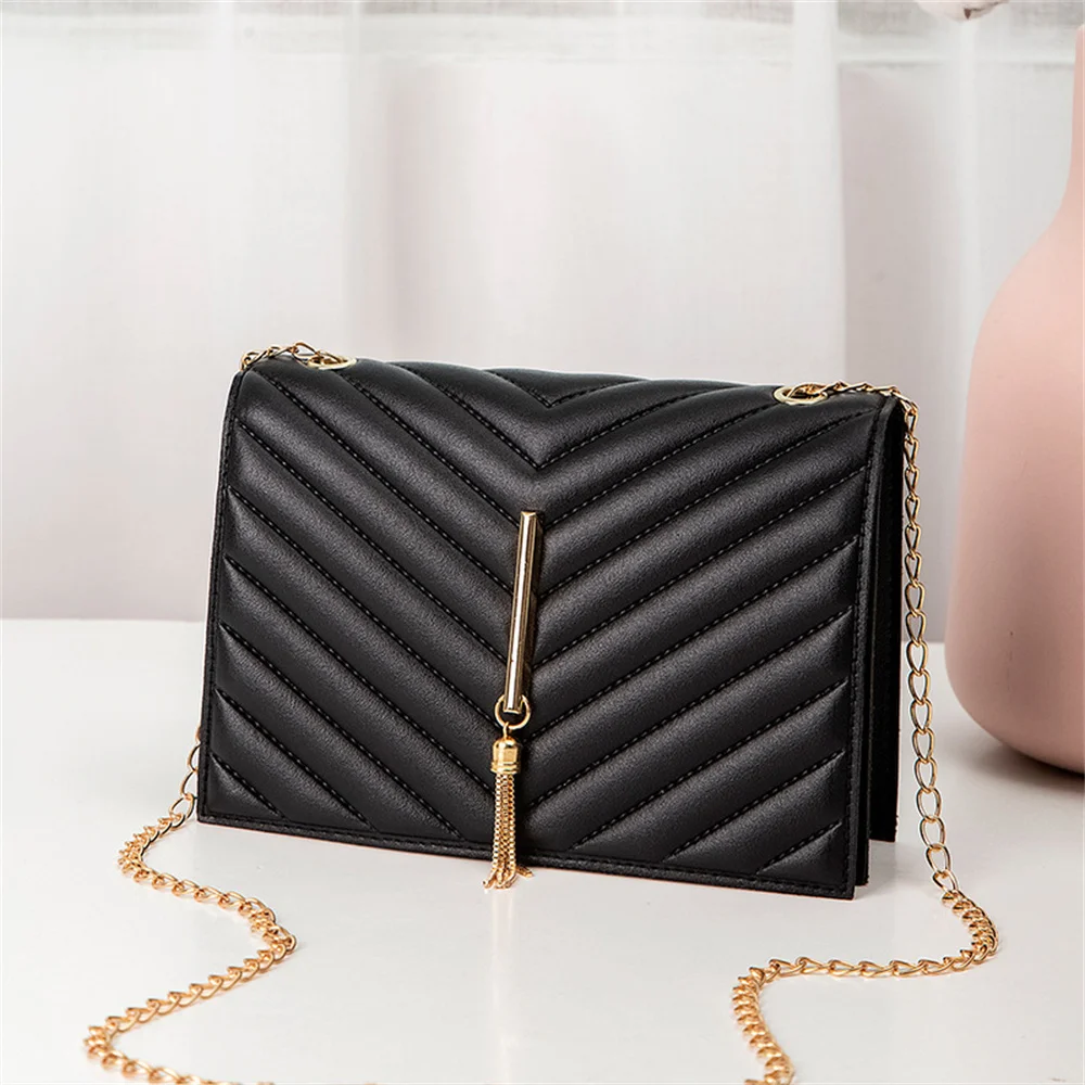Fashion Tassel Flap Crossbody  - Women Bags Guess ulasan dan harga