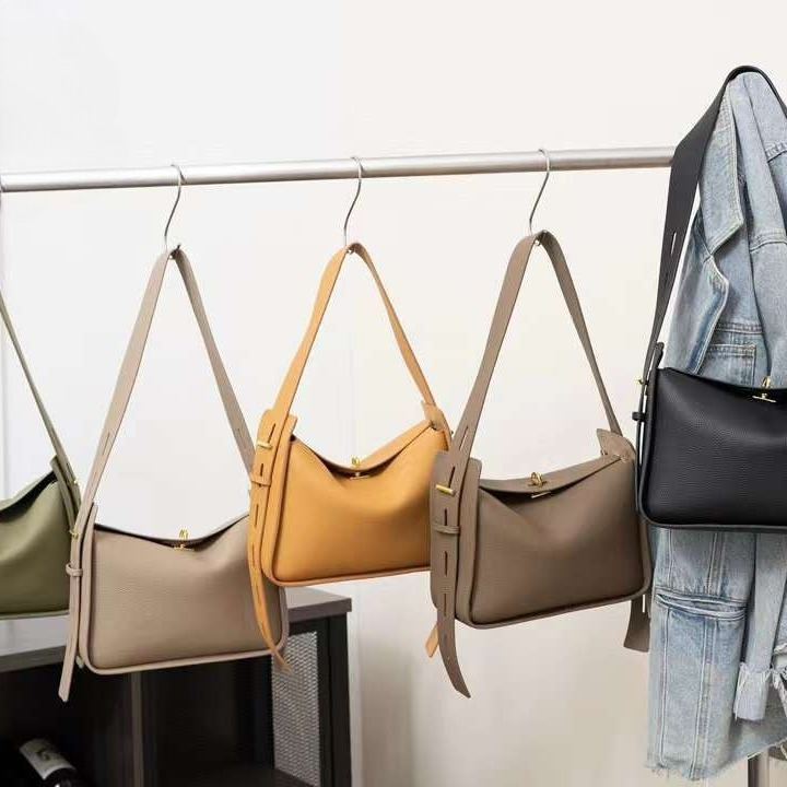 JW Full Grain Leather Crossbod - Women Bags Jw Pei ulasan dan harga