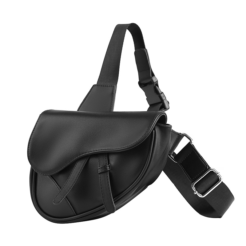 Men PU Male Breast Bag Casual  - Saddle Bag Leather ulasan dan harga